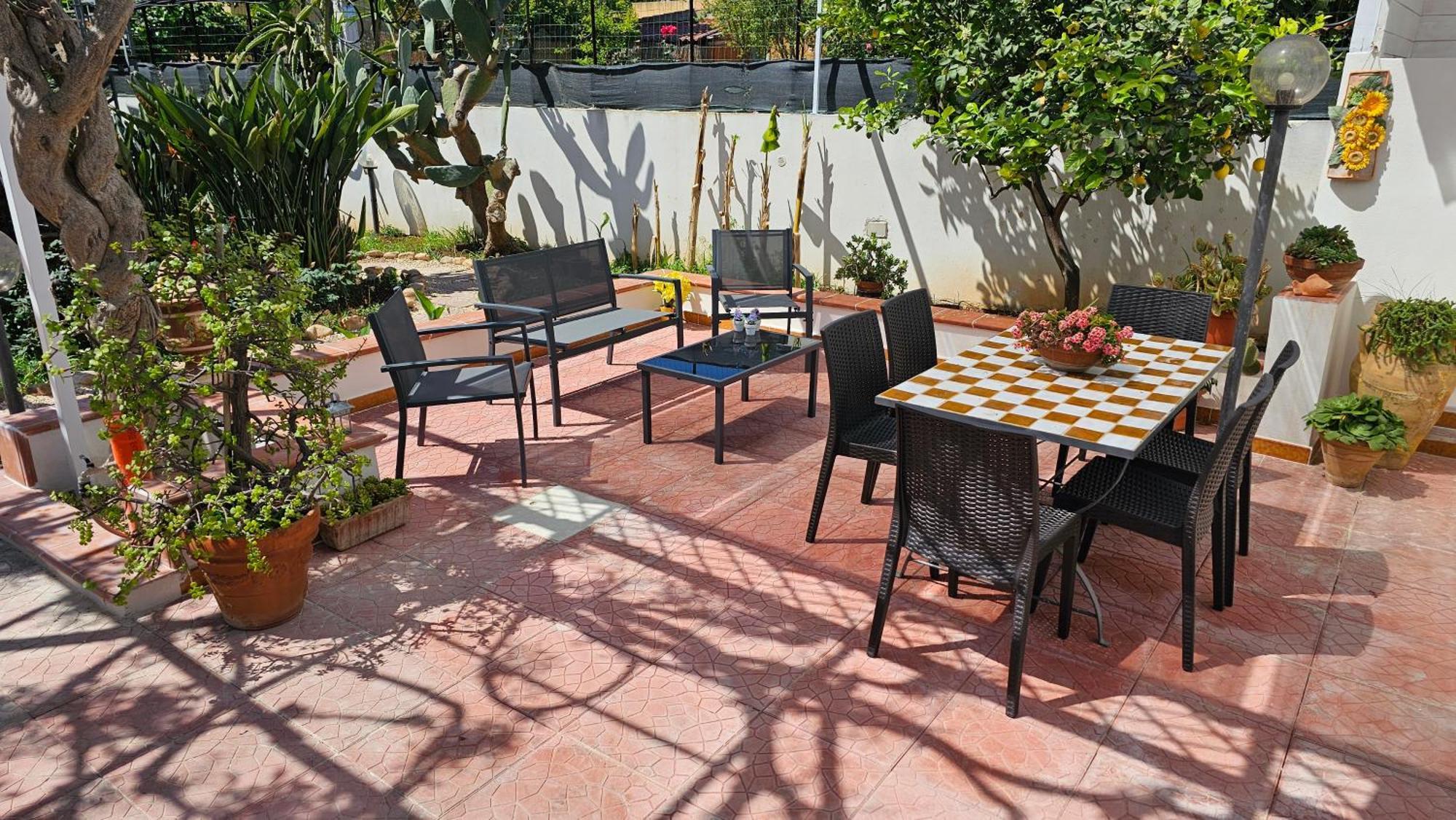 Casa Vacanze Robinson Villa อาโวลา ภายนอก รูปภาพ